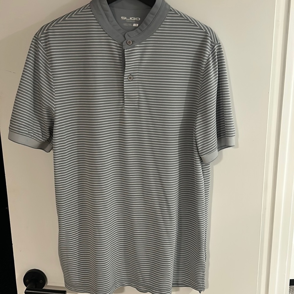 Men’s polo golf shirt size large